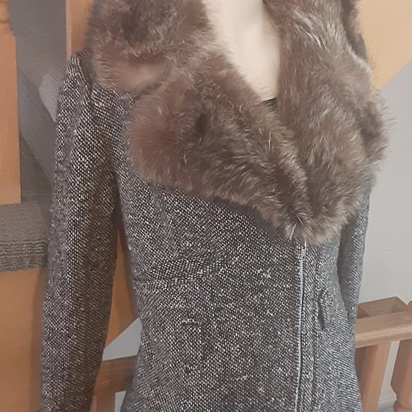 Vintage Fur/ Wool Jacket- Women's Size S/M- Excellent Condition - Picture 4 of 11